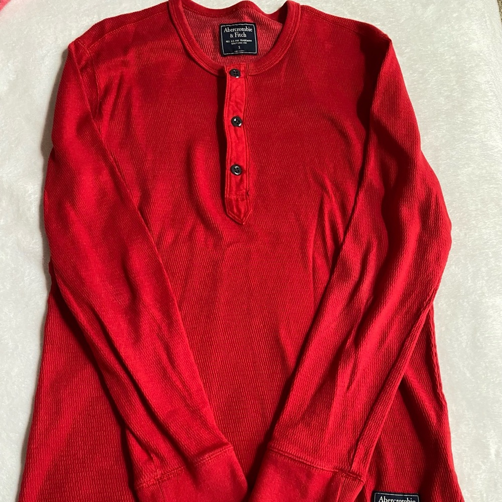 Abercrombie & Fitch Henley